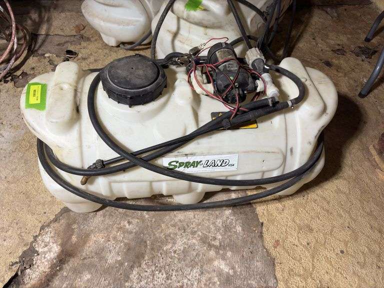25 gallon sprayer with hand wand image