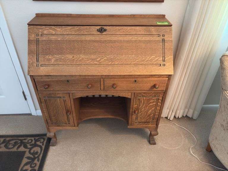 Quartersawn solid oak drop front desk 15D x 35L x 40H