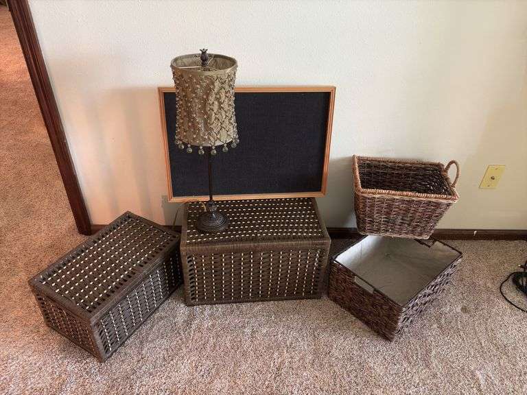 Table lamps, lift lid baskets and other baskets image