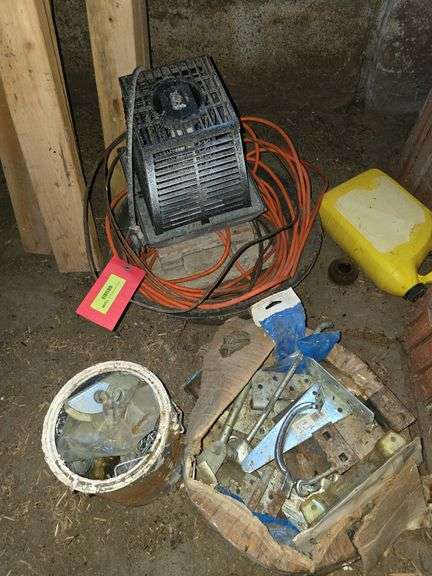 Rubber hog pan, drop cord, barn door hinges image