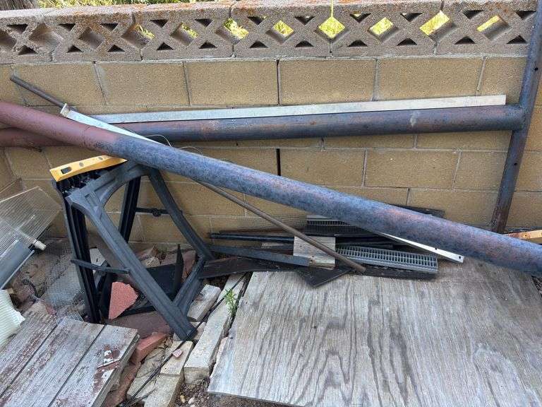 Plastic, Close line posts, blocks (easy pickup from alley) image