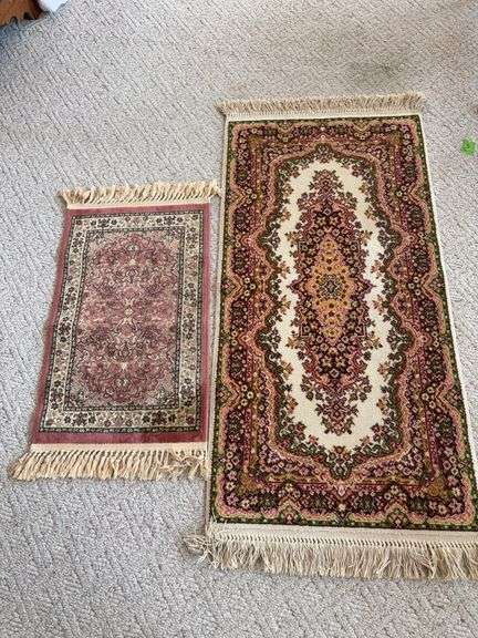 Verona entry rug man made silk 20x31 and Royal Ashton 27x54 rug image