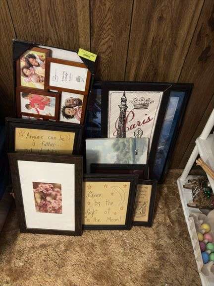 Wall art and picture frames image