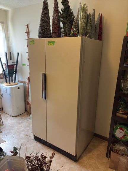 Sears French door style refrigerator Model 106.8580280