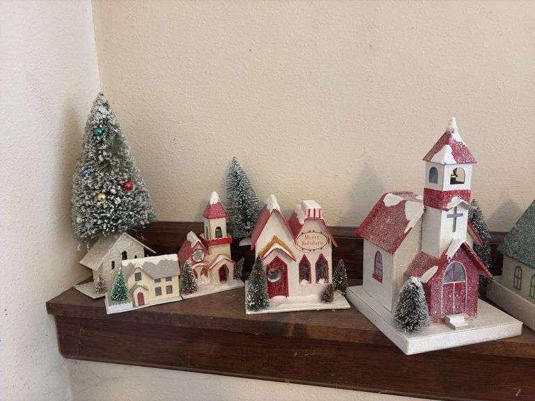 Cardboard houses, made to look like Putz houses