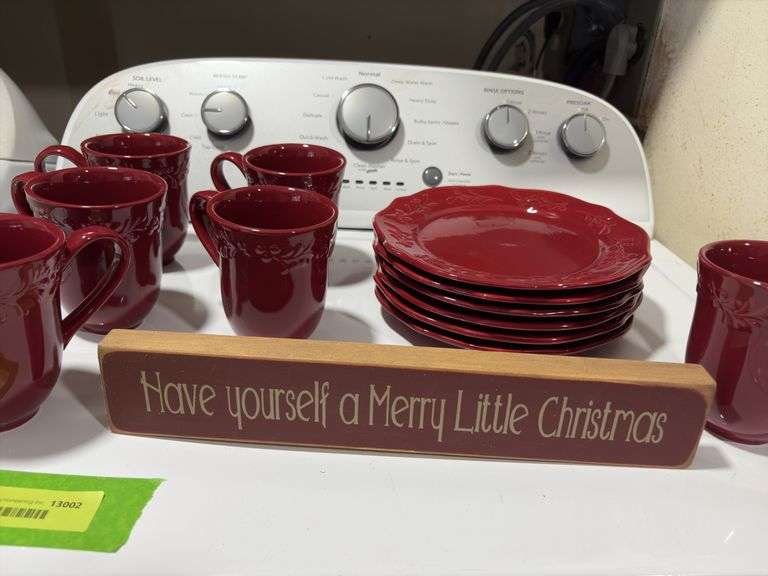 Better Homes & Gardens milk and cookie service for 5 and a holiday sign One mug is chipped