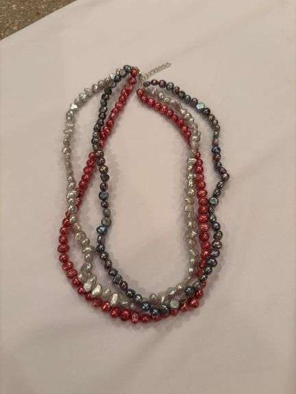 Cultured Pearl necklace image