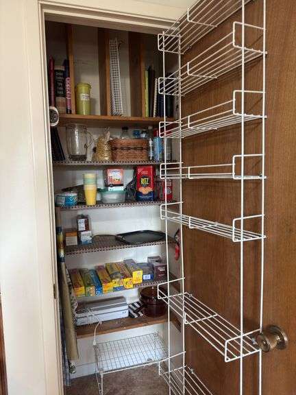 Kitchen wraps, teas, cookbooks, food, aprons, oven mitts, whirly pop popcorn popper, Calphalon flat skillet, etc image
