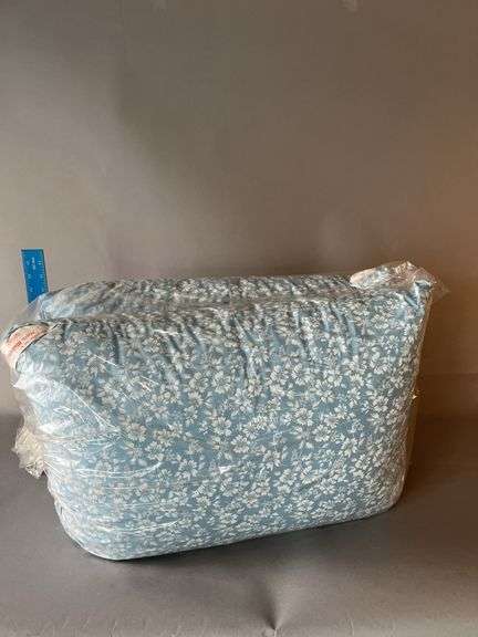 2 new feather pillows image