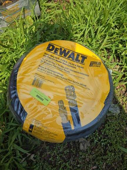 DeWalt heavy duty 50’ x 3/8” gas pressure washer hose,new image