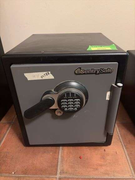 Sentry Safe 17x17x18 image