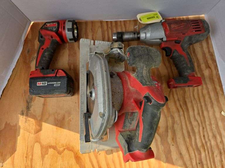 Milwaukee 6.5” circular saw 2630-20, 1/2” impact wrench, work light and battery NO CHARGER image
