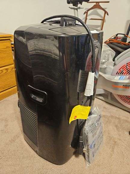 DeLonghi Pinguina Portable Air Conditioner with Remote