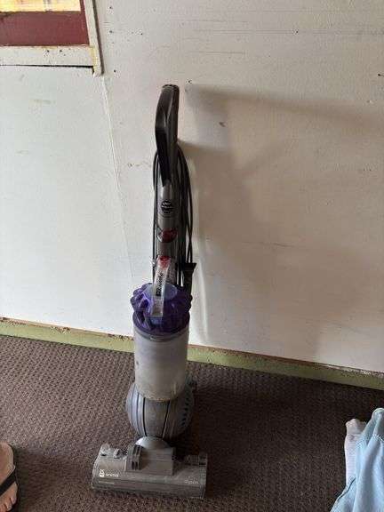 Dyson ball vacuum image
