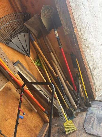 Yard tools image