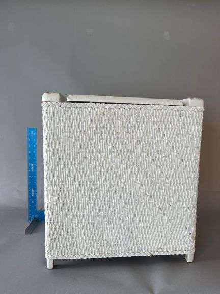 Vintage wicker clothes hamper/bench image