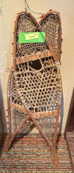 10 x 39 antique snowshoes image