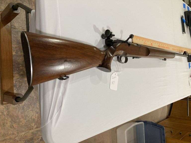 Remington Arms Co, model 511-P, S# none, .22 short long or long rifle, Redfield International Match Sight image