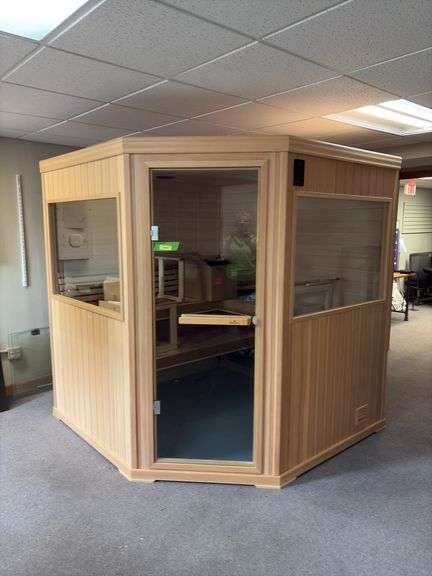 72x72x80 finnleo traditional? spa with optional Bluetooth These are untested floor model spas, sold AS IS