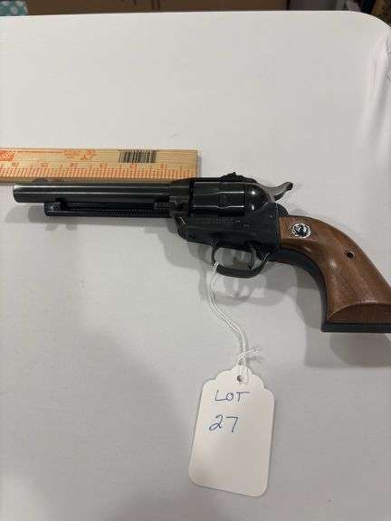 Sturm Ruger & Co. revolver Model single six 3 screw S#434978  cal .22 image