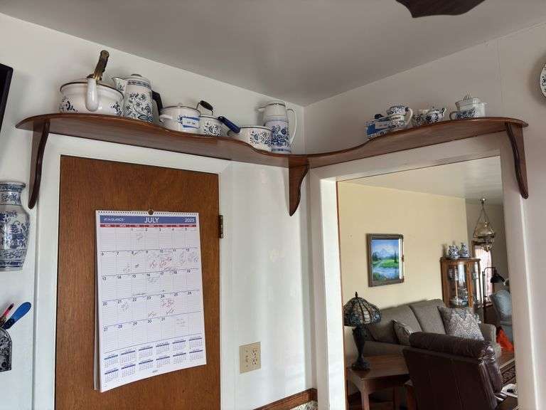 Corner shelf, left side 40”/right side 32”-no contents included image