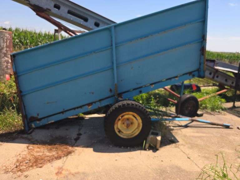 10' steel loading chute image