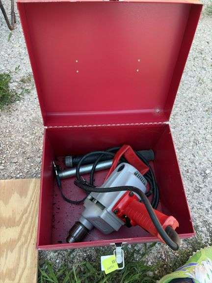 Milwaukee heavy duty 1/2 drill 1660-1 image