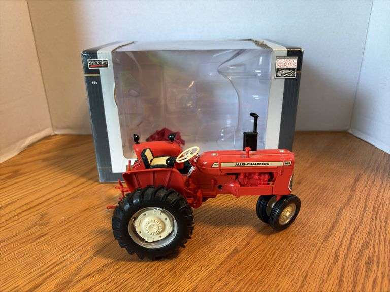1:16 scale SpecCast Allis-Chalmers D15 gas tractor, with box image