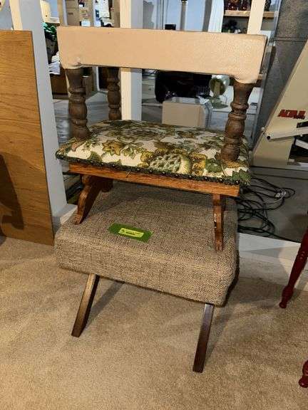 3 footstools