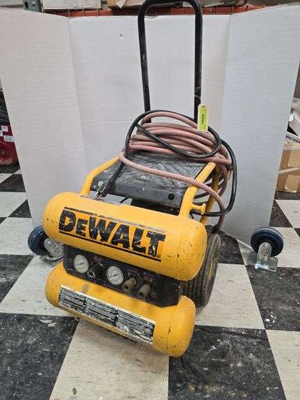 Dewalt twin tank rapid recovery air compressor and hose model D55154 image