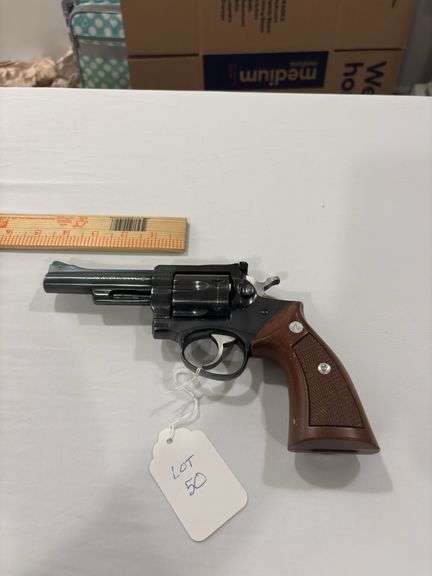 Sturm Ruger & Co. revolver model security six (double action) S#154-43432 .357 magnum image