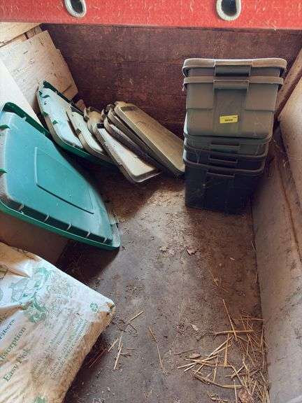 Five small storage totes w lids image
