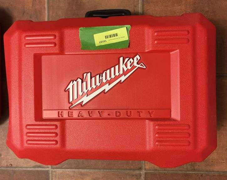 Milwaukee 7.25” circular saw Catalog 6390-20 image