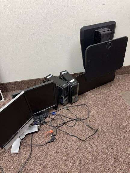 Monitors and electronics image