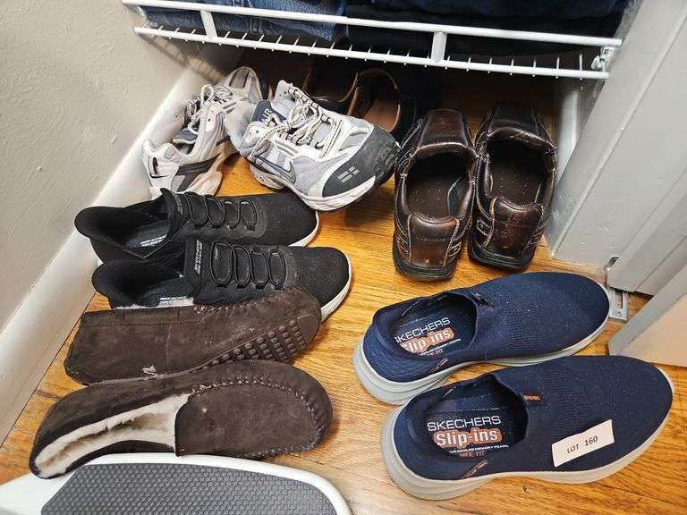 Men's Shoes, Size 9.5 and 10 image