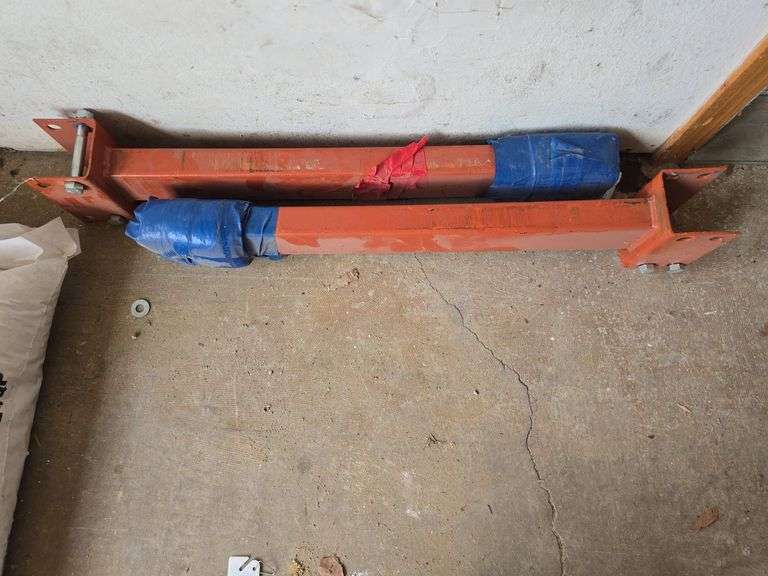 (2) 24" bolt on shelf arms for bolting onto pallet racking uprights image