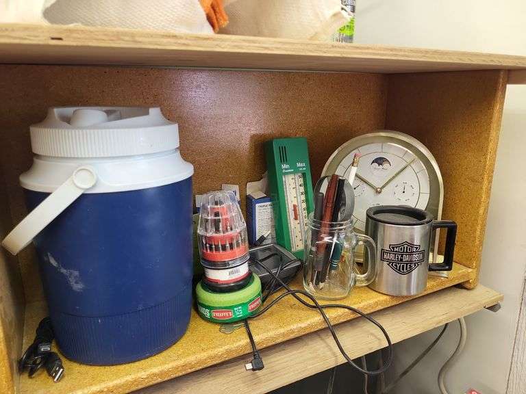 Water jug Harley cup screw drivers image