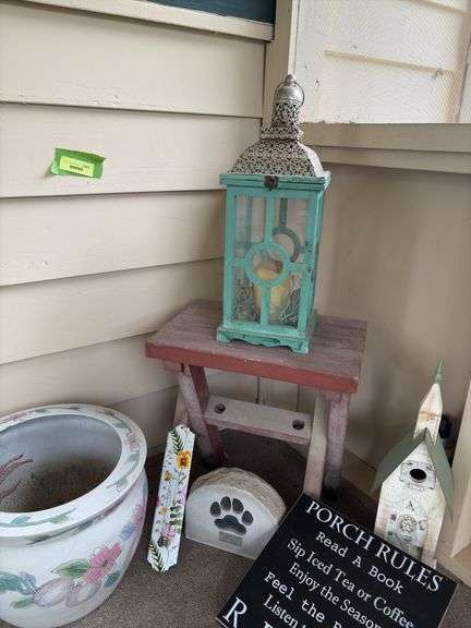 Sun porch decor