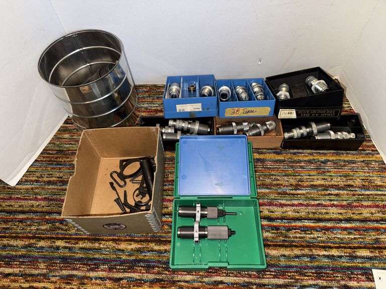8 sets of reloading dies image