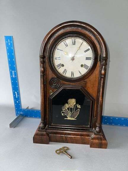 Welch Spring and Co 8 day mantle clock image