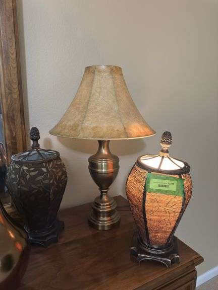 Decorator lamps and vases