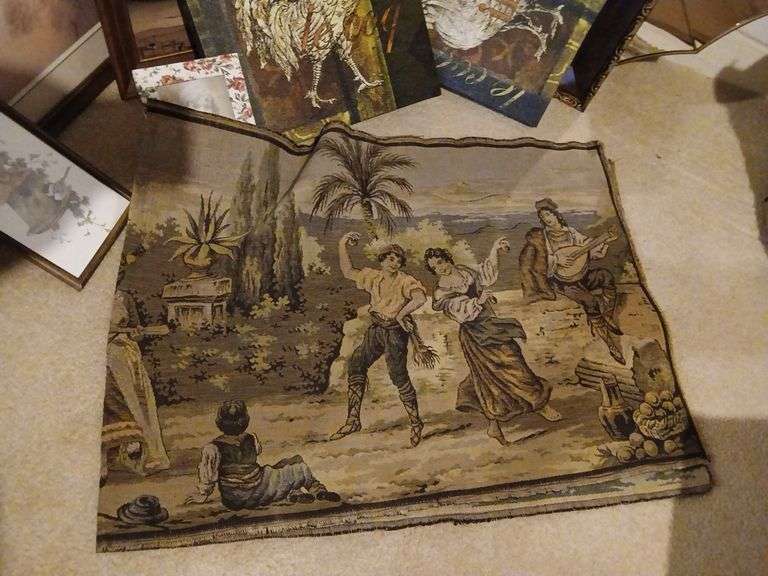 Pictures, prints, mirror, tapestry etc...