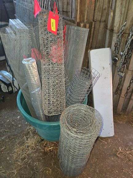Chicken wire, hardware cloth, large planter and other garden wire image