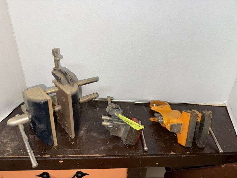 3 mini vises image