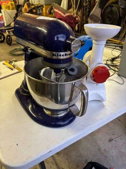 Kitchenaid Artisan stand mixer with two bowls - and La Reveuse kitchen appliance image