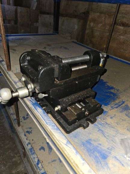 Machining vise image