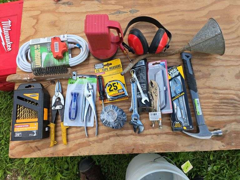 Hand tools, etc as shown image