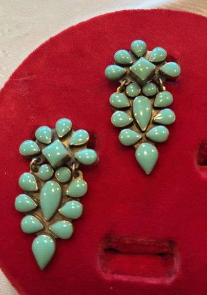 Vintage Dangle Turquoise pierced earrings image