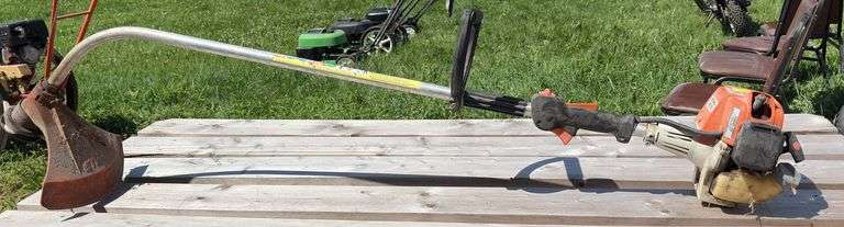 Stihl Pro Series string trimmer  FS75 image