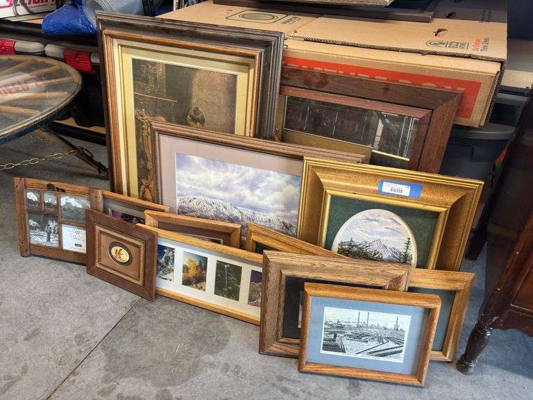 Assortment of artwork image